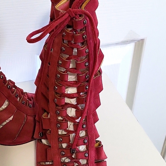 Vince Camuto leather strappy bootie - Picture 7 of 8